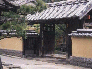 和風の門構えの滝廉太郎記念館の写真